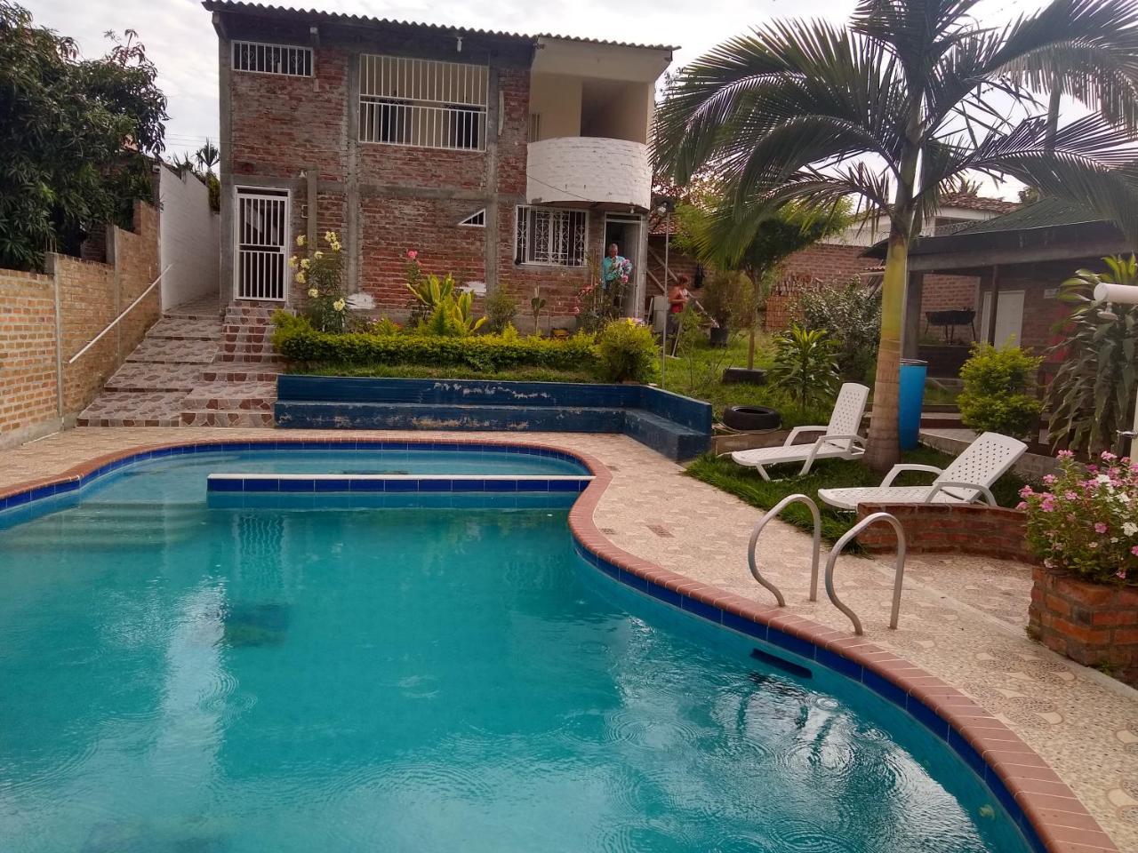 Hotel Maxim La Union  Exterior photo